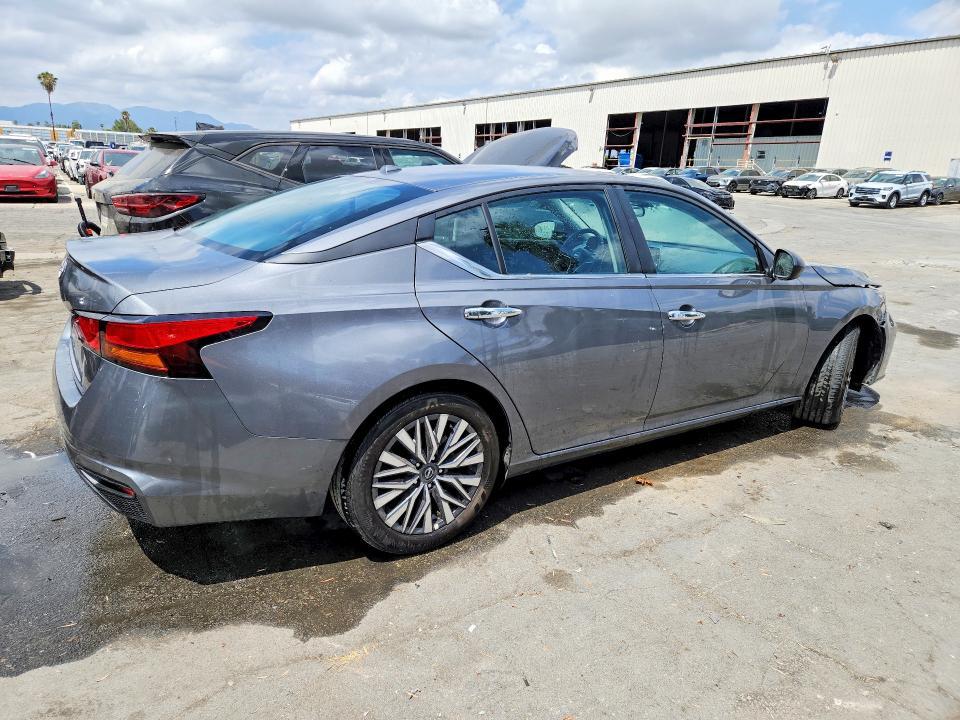 Продажа на аукционе авто 2025 Nissan Altima, vin: 1N4BL4DV6SN340424, номер лота: 54129716