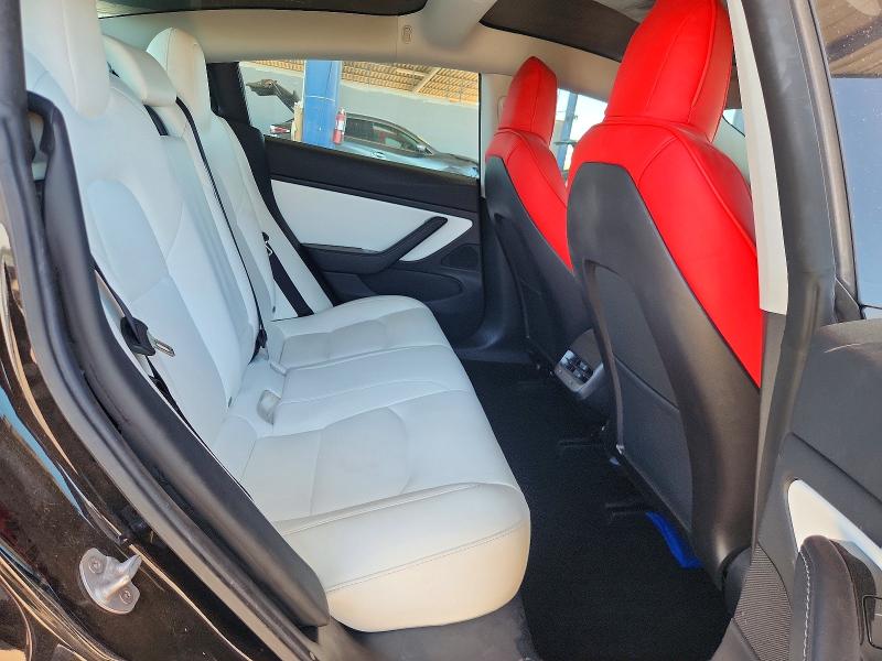 54446036 :رقم المزاد ، 5YJ3E1EA2KF323461 vin ، 2019 Tesla Model 3 مزاد بيع