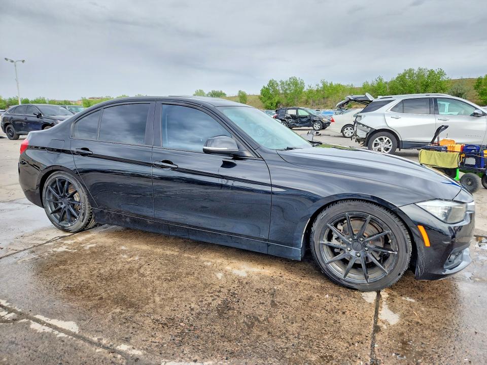 2017 Bmw 320 მანქანა იყიდება აუქციონზე, vin: WBA8E1G34HNU18454, აუქციონის ნომერი: 54660446