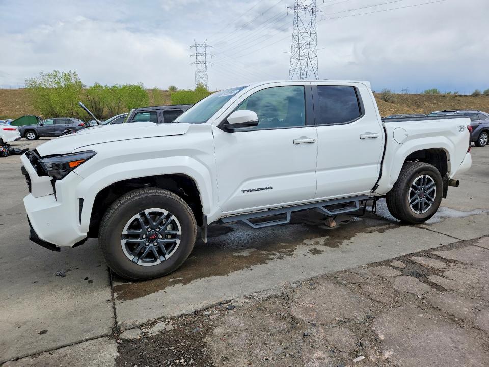 Aukcja sprzedaży 2024 Toyota Tacoma, vin: 3TMLB5JN5RM040521, numer aukcji: 52206596