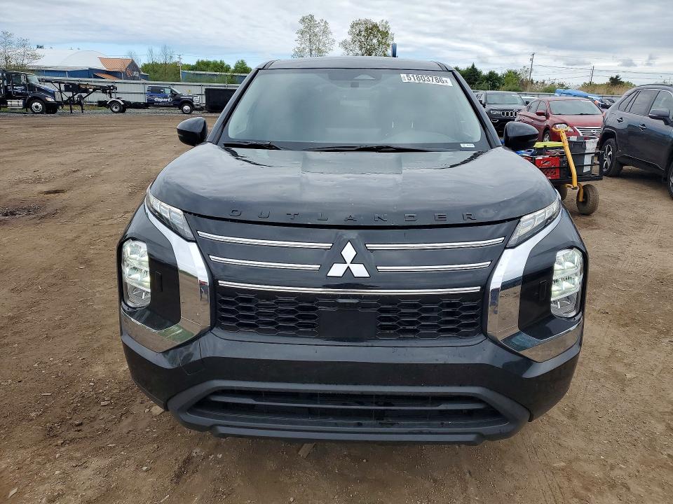 Продаж на аукціоні авто 2025 Mitsubishi Outlander, vin: JA4J4UA80SZ050751, номер лоту: 51803786