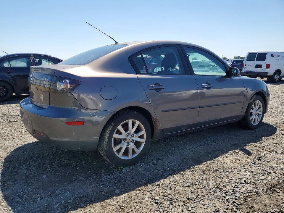 52606796 :رقم المزاد ، JM1BK32F271626501 vin ، 2007 Mazda 3 مزاد بيع