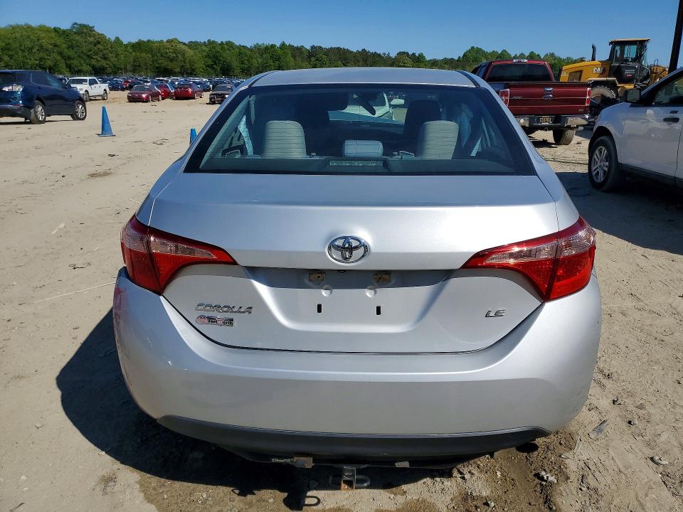 2018 Toyota Corolla მანქანა იყიდება აუქციონზე, vin: 5YFBURHE3JP807914, აუქციონის ნომერი: 52318656