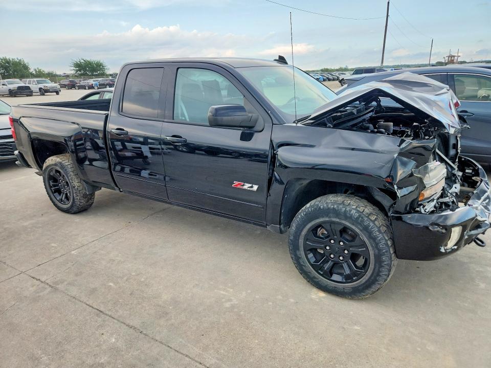 Продаж на аукціоні авто 2018 Chevrolet Silverado, vin: 1GCVKREC7JZ361293, номер лоту: 55153976
