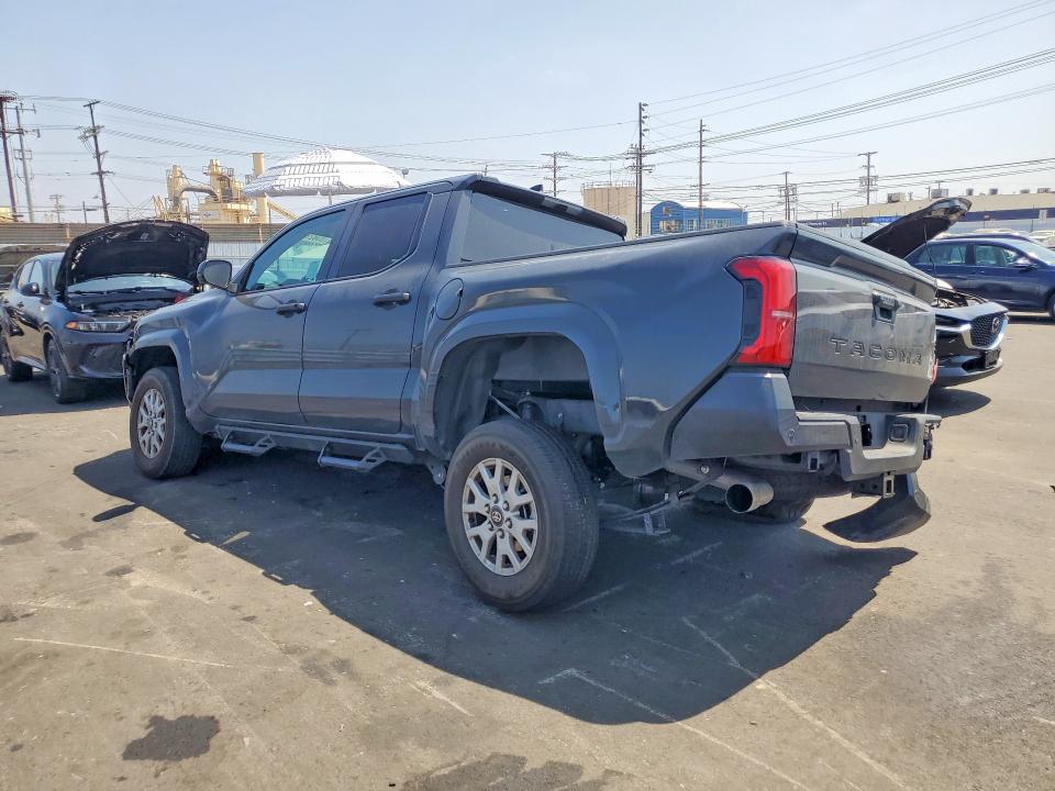 53828396 :رقم المزاد ، 3TYKD5HNXST018777 vin ، 2025 Toyota Tacoma مزاد بيع