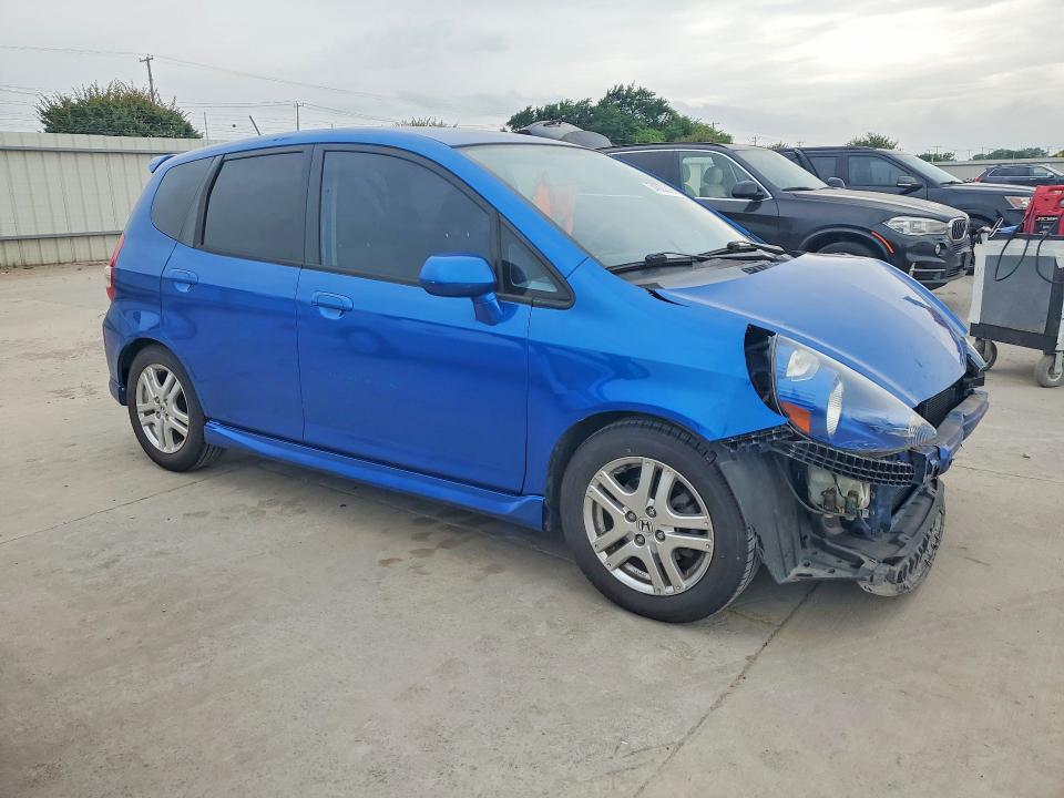 Продажа на аукционе авто 2007 Honda Fit, vin: JHMGD38627S029249, номер лота: 54303616