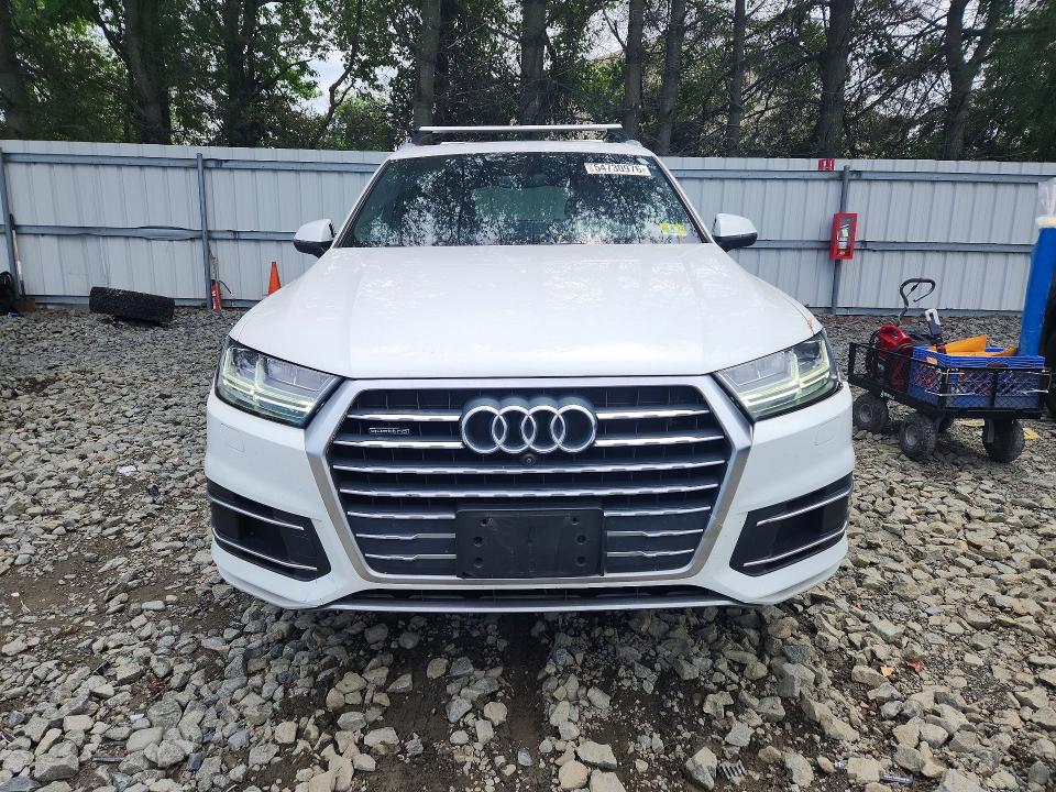 2019 Audi Q7 მანქანა იყიდება აუქციონზე, vin: WA1LHAF7XKD029088, აუქციონის ნომერი: 54730976