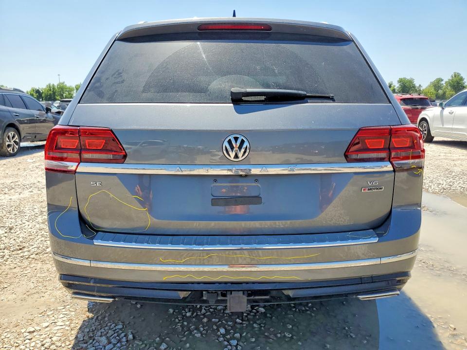 2018 Volkswagen Atlas მანქანა იყიდება აუქციონზე, vin: 1V2PR2CA8JC581248, აუქციონის ნომერი: 53375986