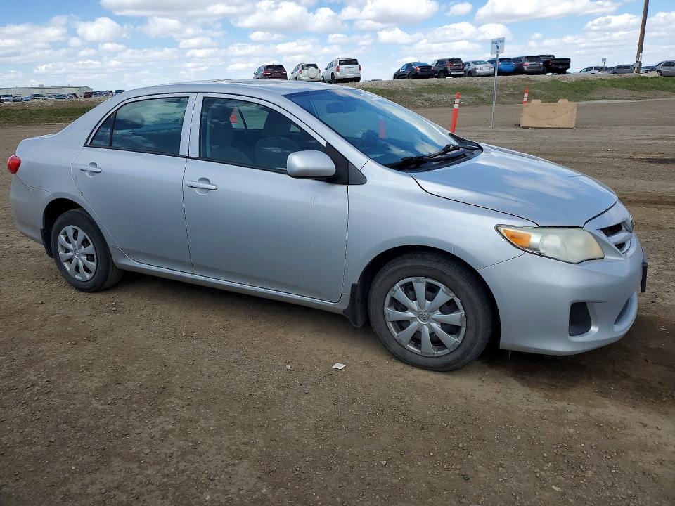 Продаж на аукціоні авто 2013 Toyota Corolla, vin: 2T1BU4EEXDC943484, номер лоту: 52475566