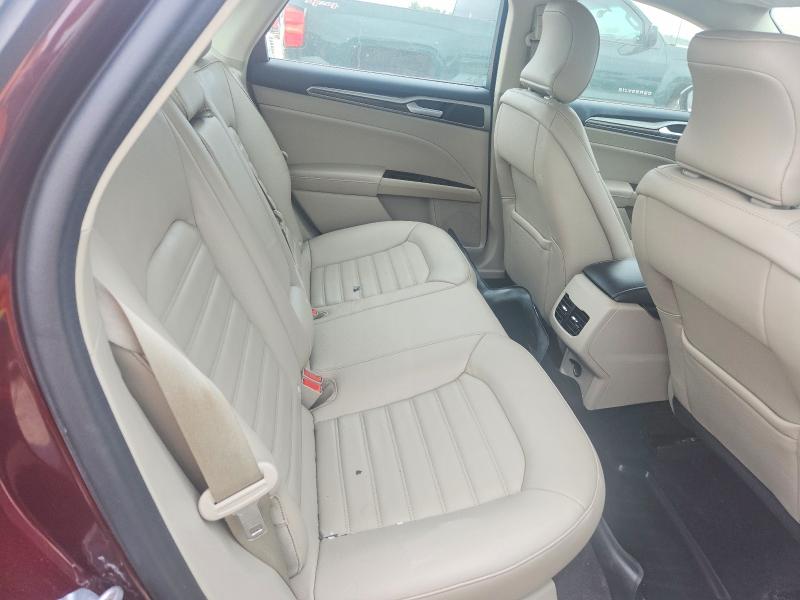 54303416 :رقم المزاد ، 3FA6P0HD5HR241793 vin ، 2017 Ford Fusion مزاد بيع