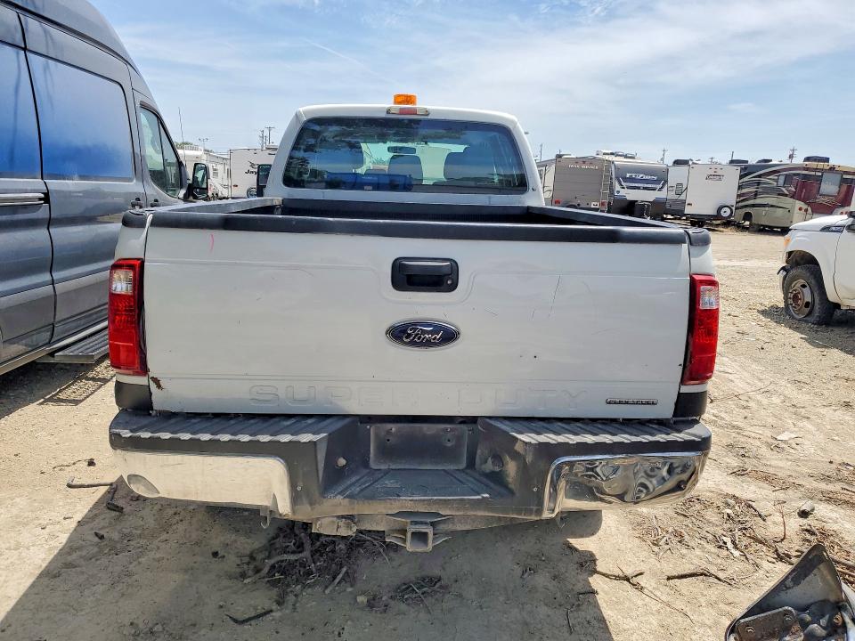 53719086 :رقم المزاد ، 1FT8W3B6XCEA10076 vin ، 2012 Ford F350 مزاد بيع