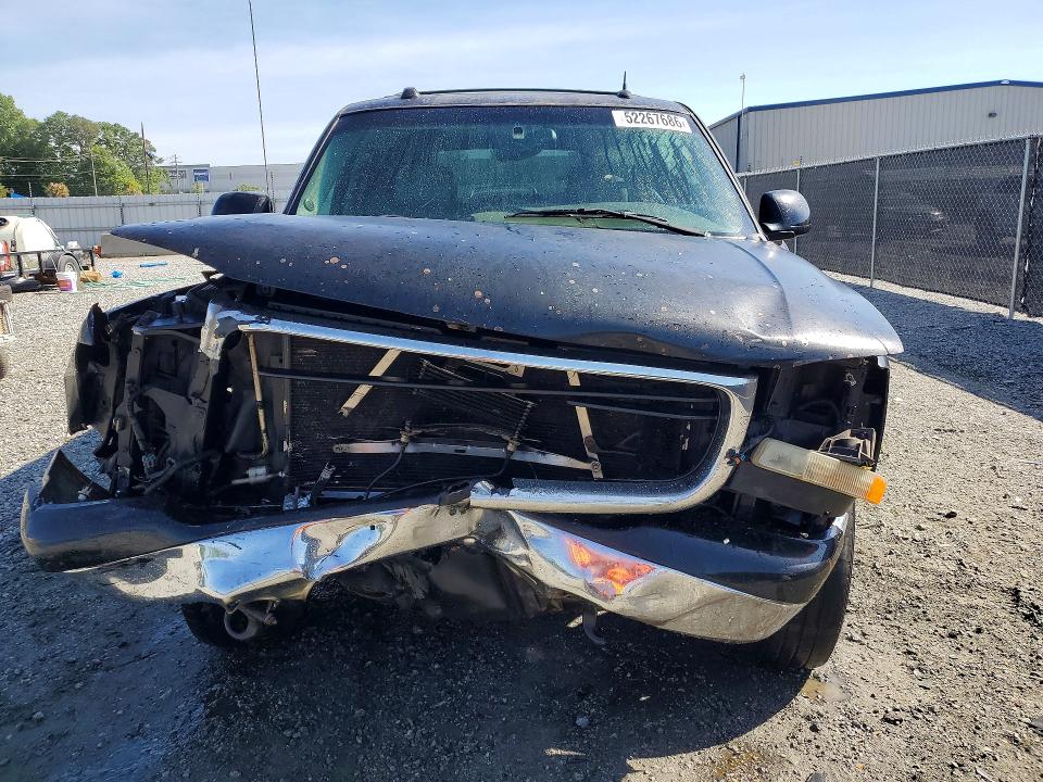 52267686 :رقم المزاد ، 1GKEK13T74J281634 vin ، 2004 Gmc Yukon مزاد بيع