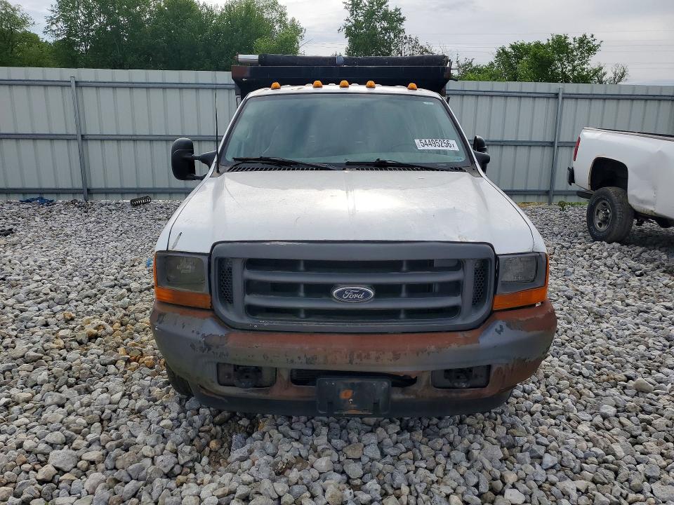 54495256 :رقم المزاد ، 1FDWW36S91ED85822 vin ، 2001 Ford F350 مزاد بيع