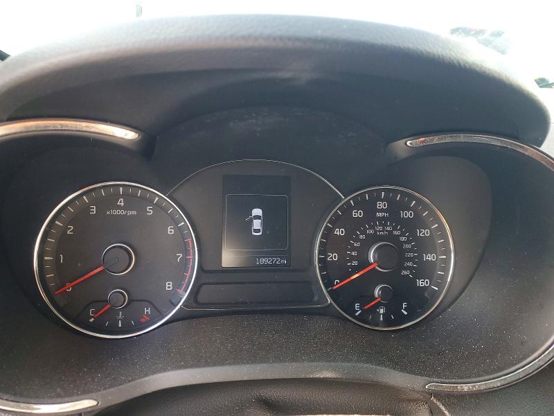 52361816 :رقم المزاد ، 3KPFL4A73JE203882 vin ، 2018 Kia Forte مزاد بيع