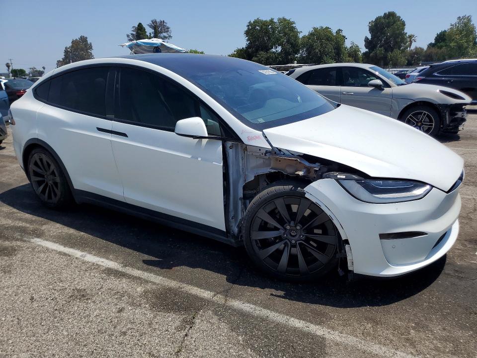 Продажа на аукционе авто 2022 Tesla Model X, vin: 7SAXCBE52NF329946, номер лота: 54851896