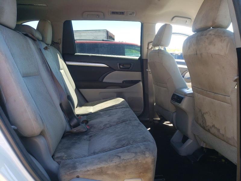 52883056 :رقم المزاد ، 5TDBZRFHXJS818303 vin ، 2018 Toyota Highlander مزاد بيع