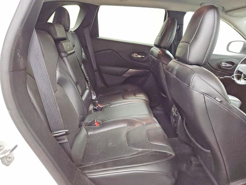 52222826 :رقم المزاد ، 1C4PJLDB9KD300639 vin ، 2019 Jeep Cherokee مزاد بيع
