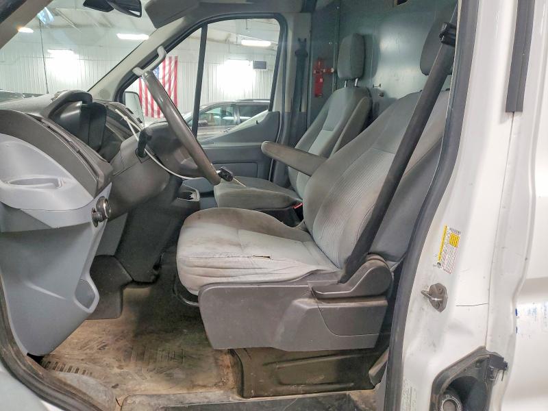 2015 Ford Transit მანქანა იყიდება აუქციონზე, vin: 1FTNE2CG0FKA04686, აუქციონის ნომერი: 52061126