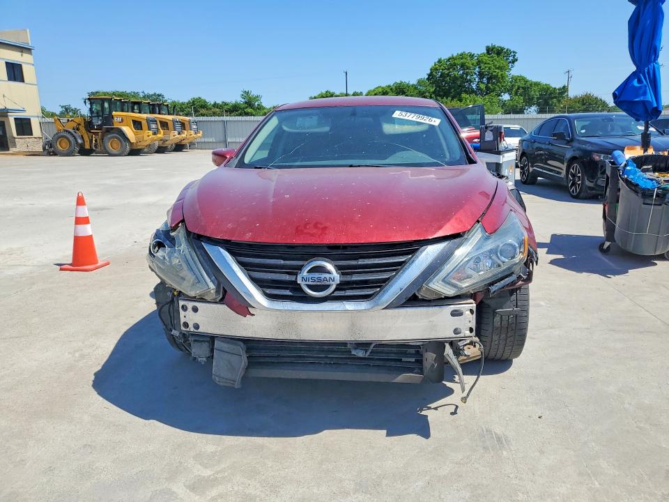 Продаж на аукціоні авто 2018 Nissan Altima, vin: 1N4AL3AP9JC289779, номер лоту: 53779926