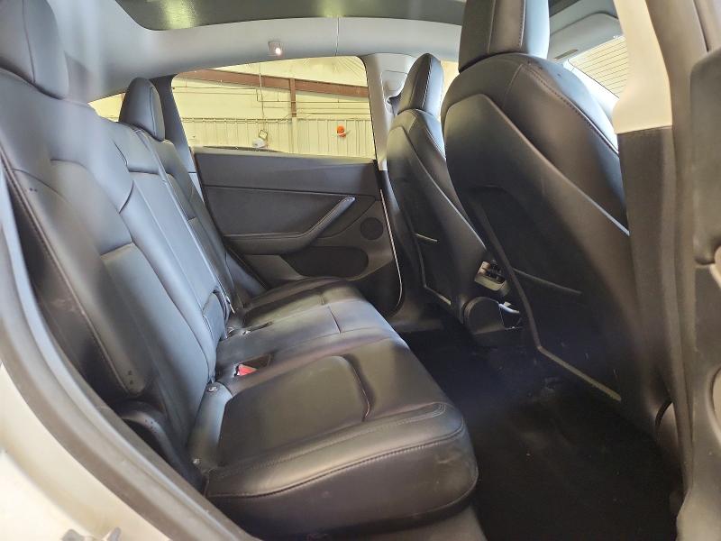 52768096 :رقم المزاد ، 5YJYGDEE0MF190416 vin ، 2021 Tesla Model Y مزاد بيع