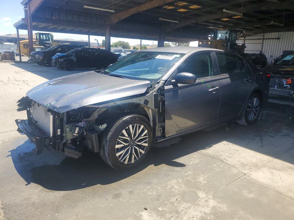 Auction sale of the 2026 Nissan Altima, vin: 1N4BL4DV6TN323026, lot number: 54554546