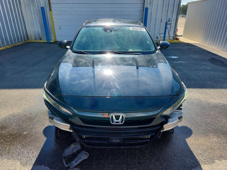 Продажа на аукционе авто 2018 Honda Accord, vin: 1HGCV1F1XJA163417, номер лота: 51572576