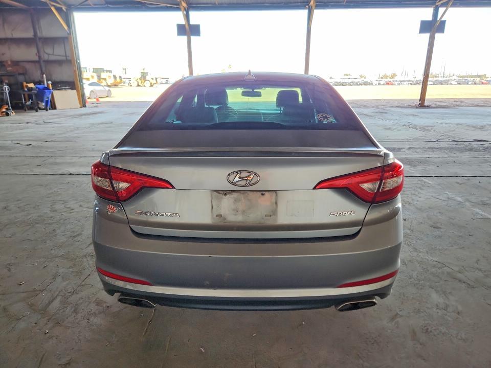 Продаж на аукціоні авто 2015 Hyundai Sonata, vin: 5NPE34AF1FH022561, номер лоту: 55072306