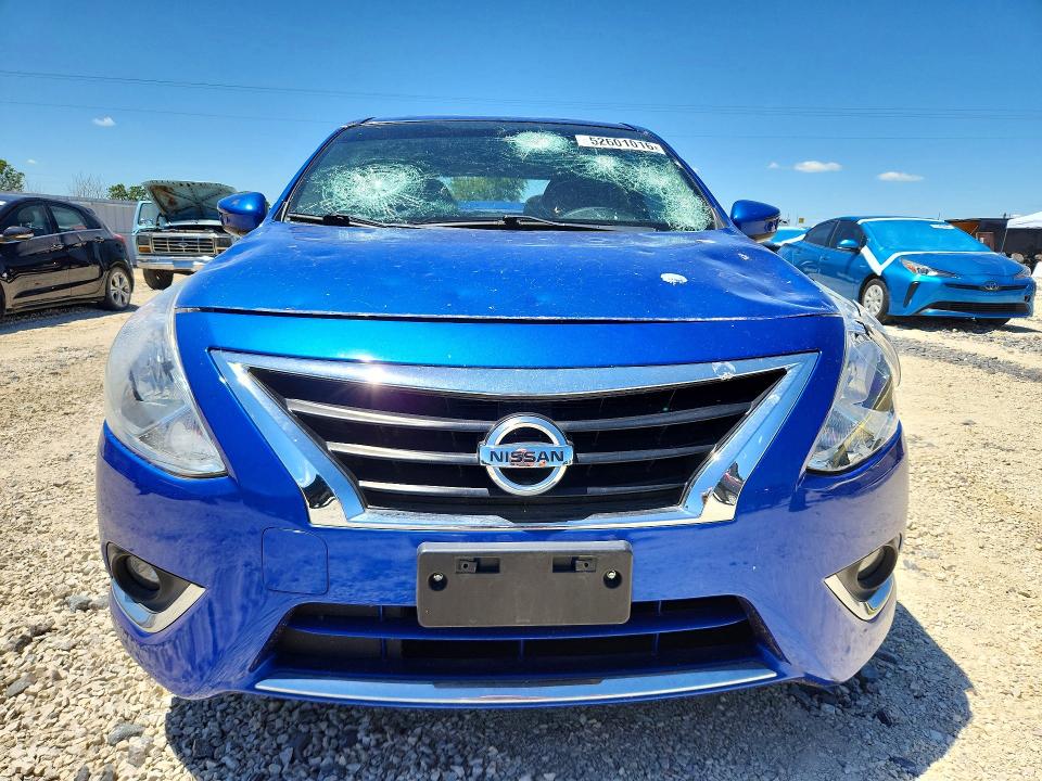 Продажа на аукционе авто 2015 Nissan Versa, vin: 3N1CN7AP3FL864252, номер лота: 52601016