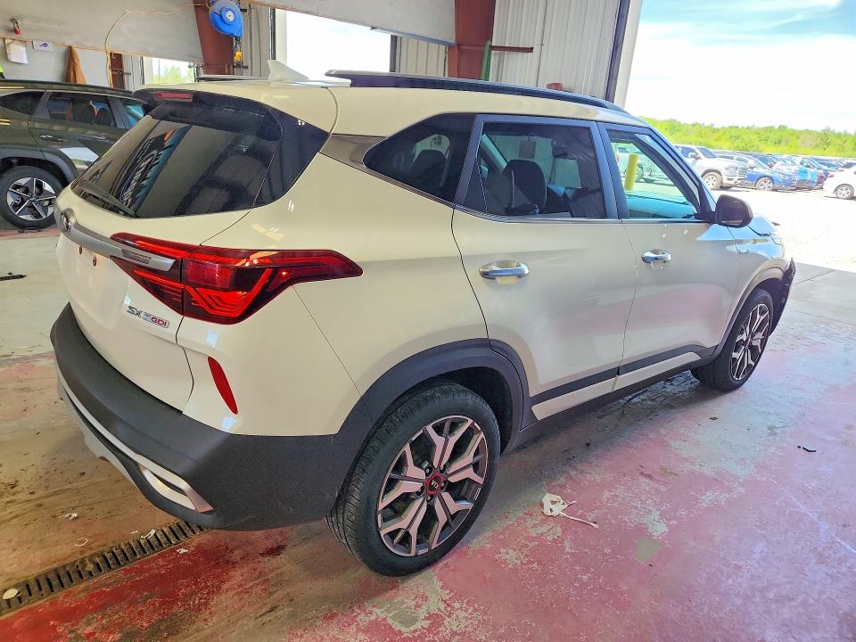 54403766 :رقم المزاد ، KNDETCA20M7042101 vin ، 2021 Kia Seltos مزاد بيع