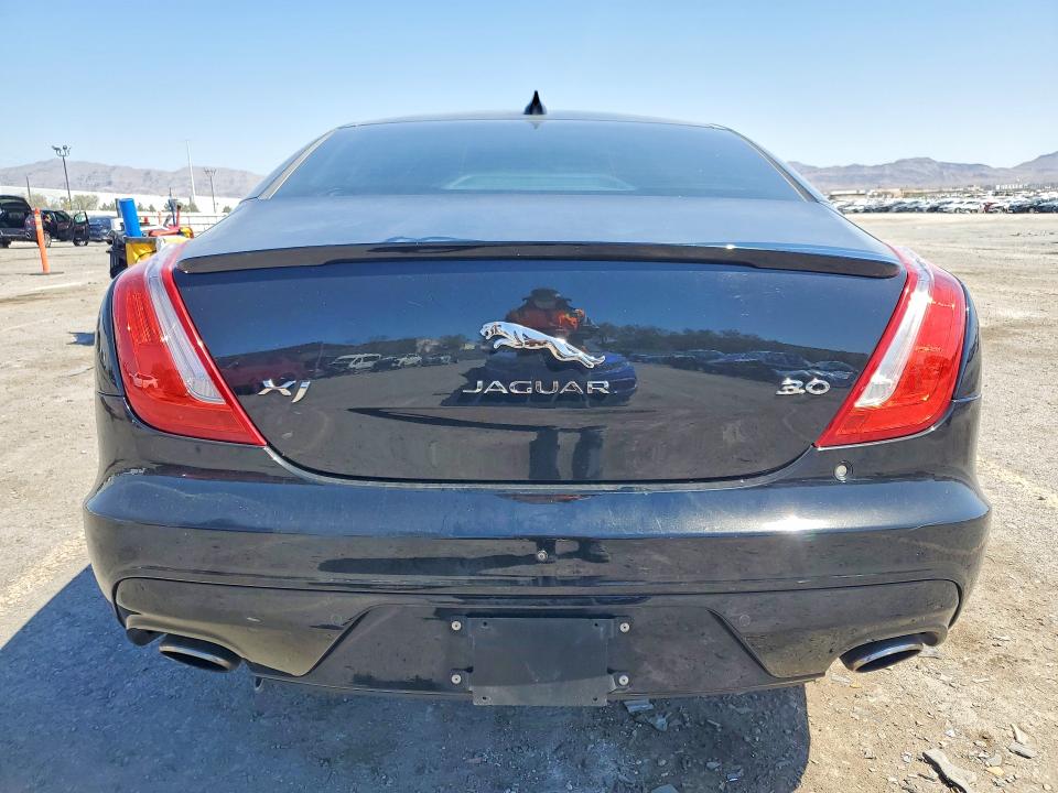 Продажа на аукционе авто 2017 Jaguar Xj, vin: SAJWA1C78H8W08420, номер лота: 53810706