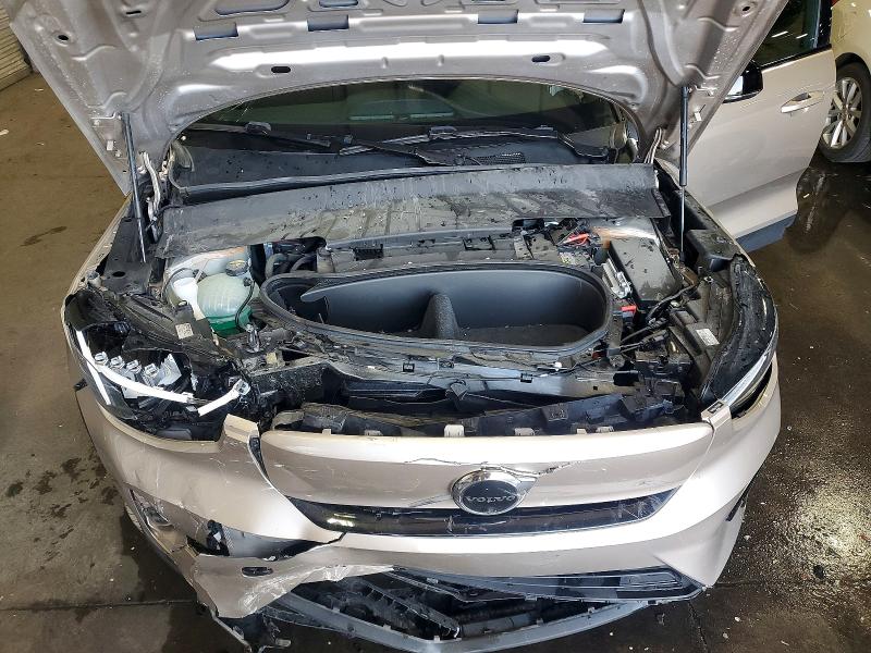 Продажа на аукционе авто 2023 Volvo Xc40, vin: YV4ED3UL3P2102839, номер лота: 54555786
