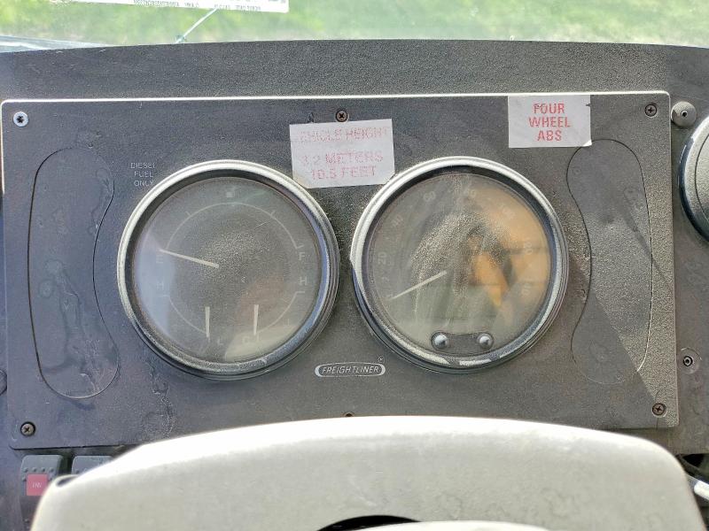 50791756 :رقم المزاد ، 4UZAANBW56CW23388 vin ، 2006 Freightliner Chassis مزاد بيع