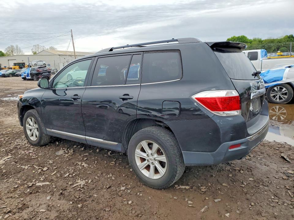 52603356 :رقم المزاد ، 5TDBK3EHXCS113202 vin ، 2012 Toyota Highlander مزاد بيع