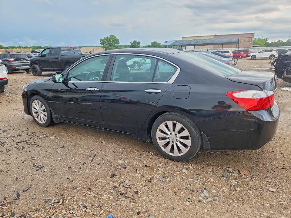 53944006 :رقم المزاد ، 1HGCR2F88FA044151 vin ، 2015 Honda Accord مزاد بيع