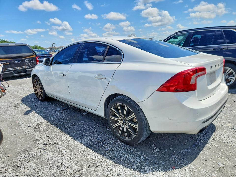 2017 Volvo S60 მანქანა იყიდება აუქციონზე, vin: LYV402HK3HB154767, აუქციონის ნომერი: 54506016
