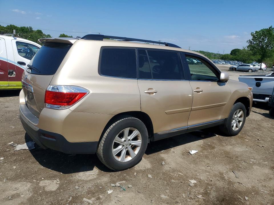 2011 Toyota Highlander მანქანა იყიდება აუქციონზე, vin: 5TDBK3EH4BS057532, აუქციონის ნომერი: 52752326