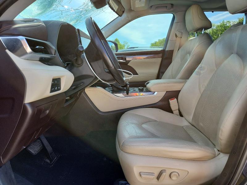 2020 Toyota Highlander მანქანა იყიდება აუქციონზე, vin: 5TDDZRBH5LS036153, აუქციონის ნომერი: 52044166