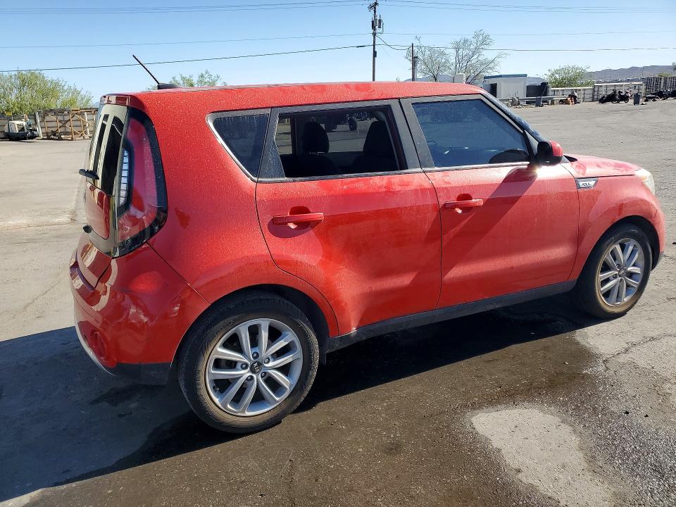 Продаж на аукціоні авто 2018 Kia Soul, vin: KNDJP3A54J7606034, номер лоту: 53111436