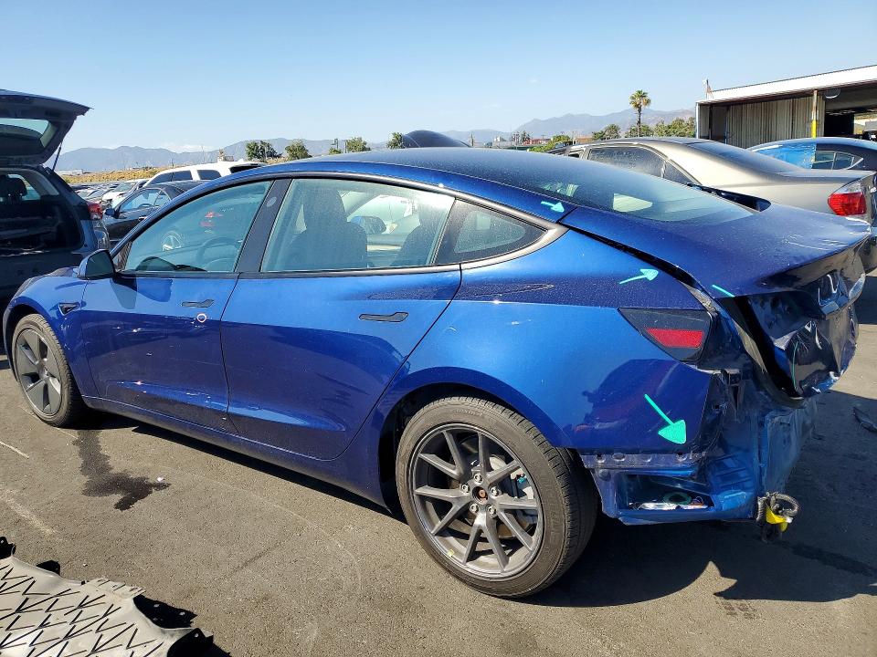 52865546 :رقم المزاد ، 5YJ3E1EA8MF002625 vin ، 2021 Tesla Model 3 مزاد بيع