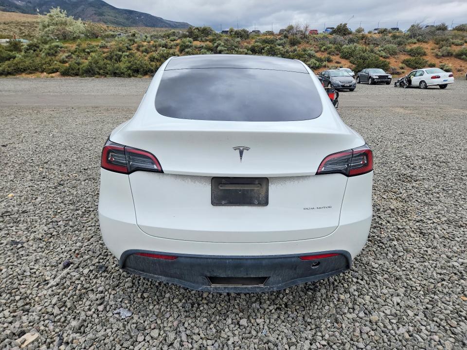 Продажа на аукционе авто 2023 Tesla Model Y, vin: 7SAYGDEE2PF895726, номер лота: 54882266