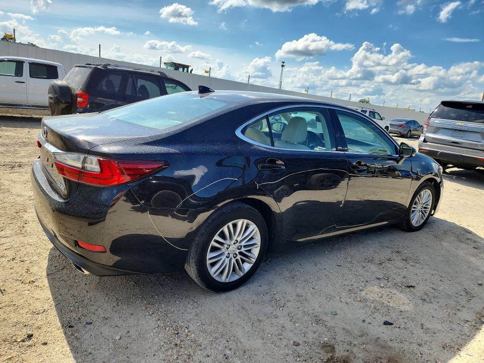 2016 Lexus Es მანქანა იყიდება აუქციონზე, vin: 58ABK1GG9GU017785, აუქციონის ნომერი: 54343746