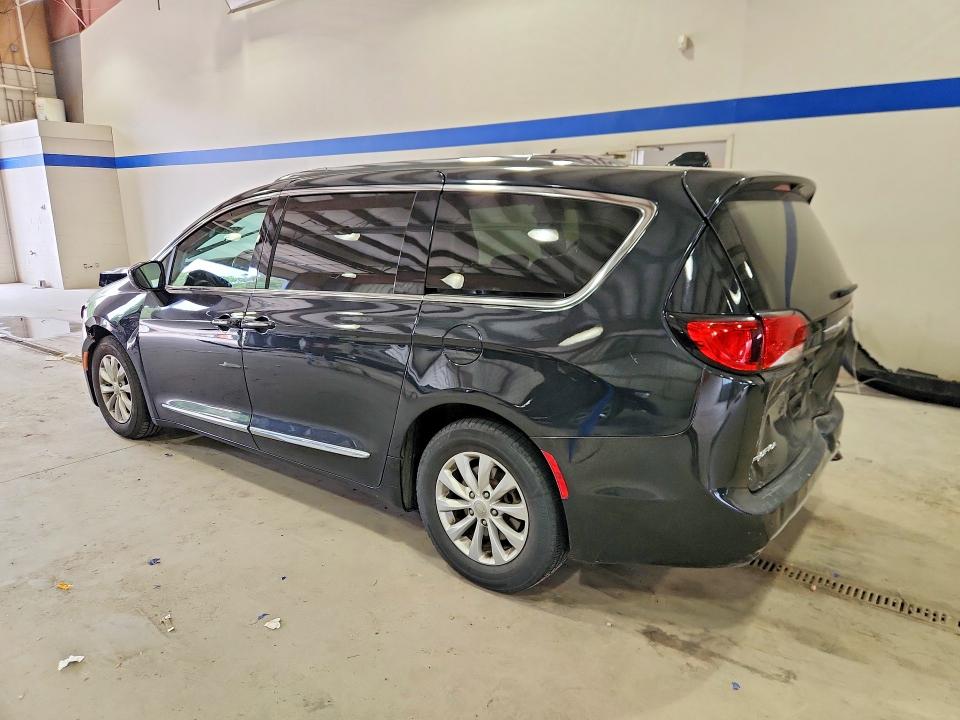 2018 Chrysler Pacifica მანქანა იყიდება აუქციონზე, vin: 2C4RC1BG7JR280361, აუქციონის ნომერი: 54445926
