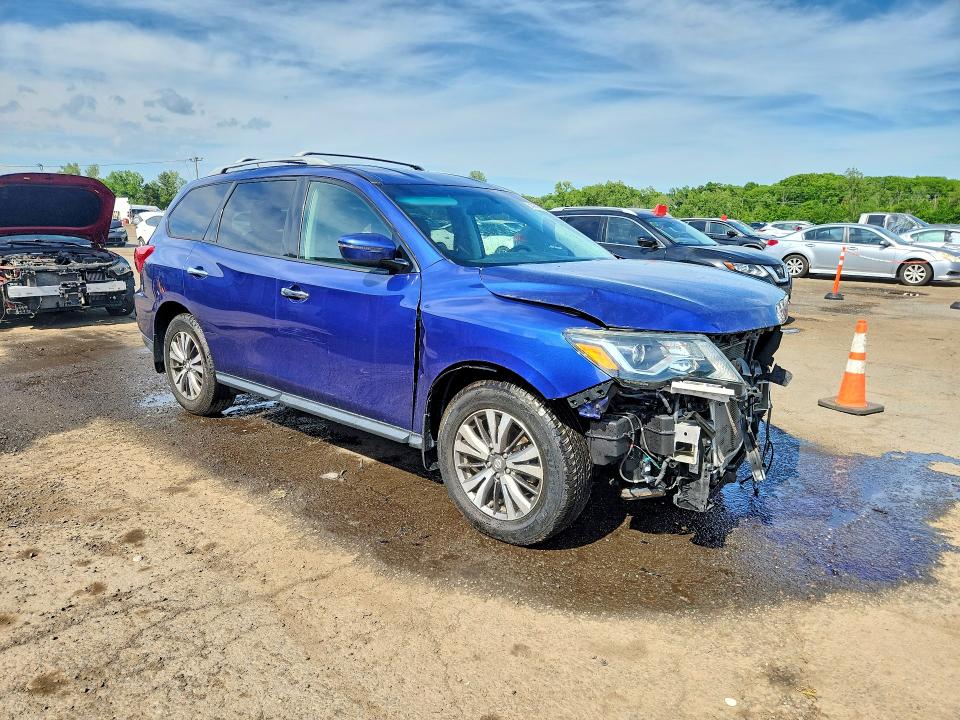 54406856 :رقم المزاد ، 5N1DR2MM8HC911019 vin ، 2017 Nissan Pathfinder مزاد بيع