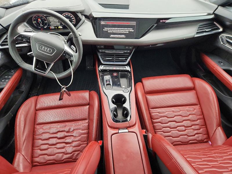 52685906 :رقم المزاد ، WAUFJBFW6R7003274 vin ، 2024 Audi E-tron Gt مزاد بيع