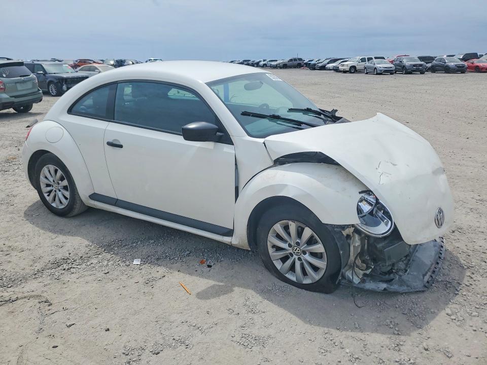2013 Volkswagen Beetle მანქანა იყიდება აუქციონზე, vin: 3VWFP7AT4DM653776, აუქციონის ნომერი: 55326996