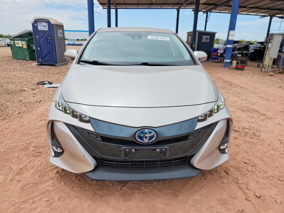 Продаж на аукціоні авто 2020 Toyota Prius Prime, vin: JTDKARFP6L3136926, номер лоту: 52961646