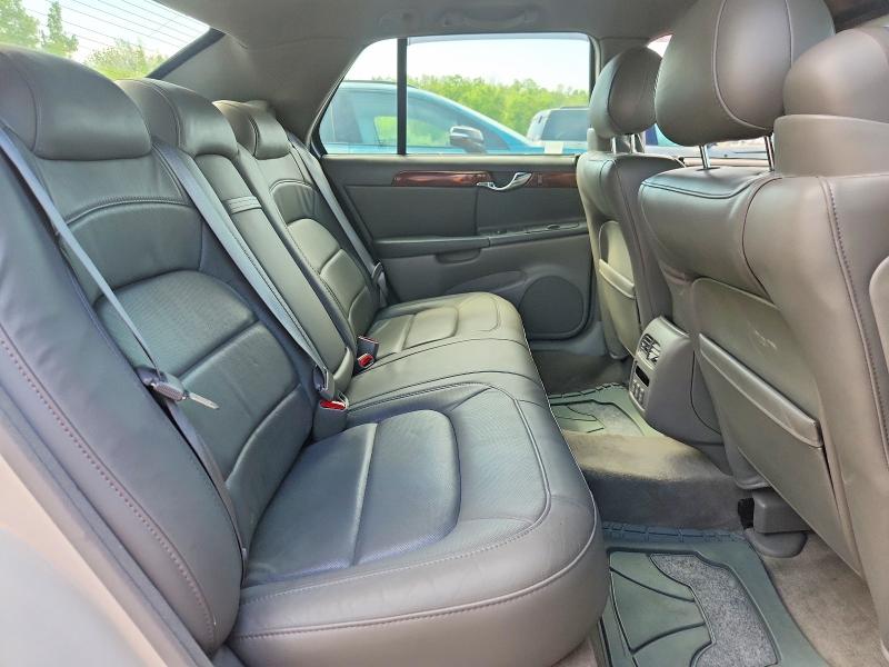 53882596 :رقم المزاد ، 1G6KD54Y94U203996 vin ، 2004 Cadillac Deville مزاد بيع