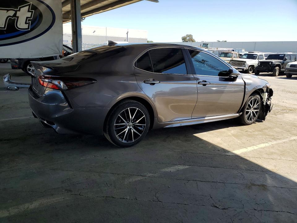 Aukcja sprzedaży 2021 Toyota Camry, vin: 4T1G31AK0MU027107, numer aukcji: 54468246