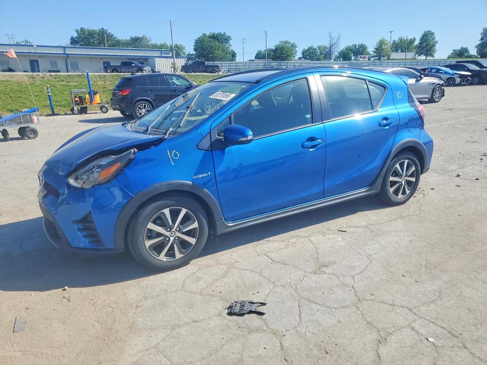 53379166 :رقم المزاد ، JTDKDTB37J1614867 vin ، 2018 Toyota Prius C مزاد بيع