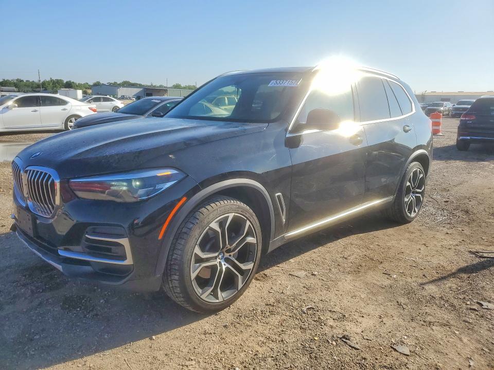 53371576 :رقم المزاد ، 5UXCR6C00N9N37423 vin ، 2022 Bmw X5 مزاد بيع
